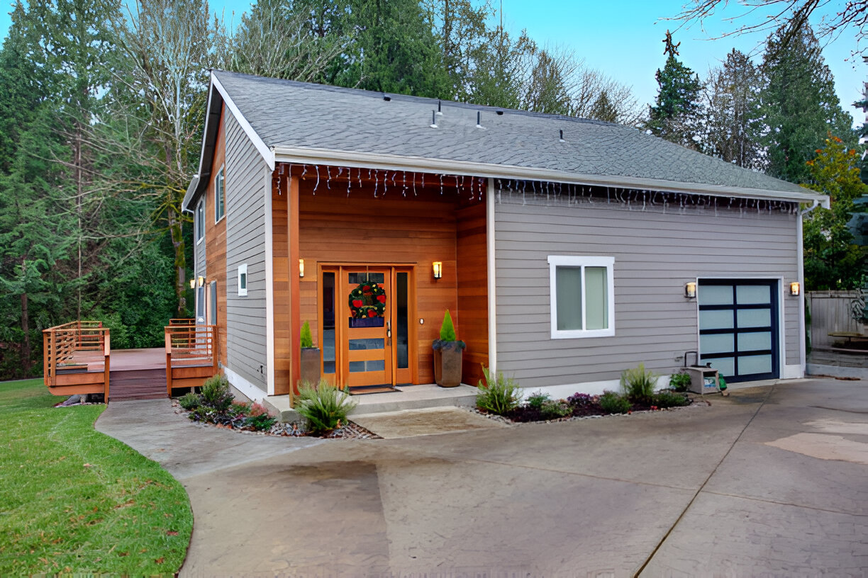 Home Siding Benefits and Tips to Choose the Right One